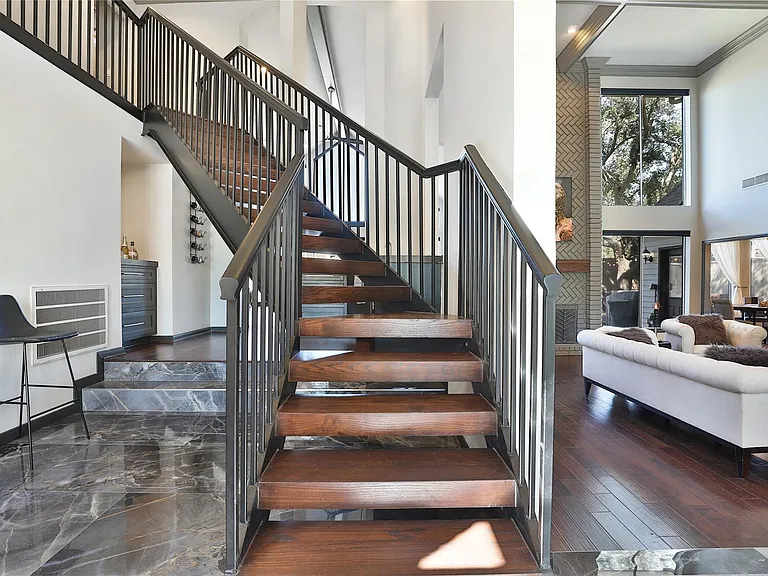 1818 Brookchester Dr — Photo 17