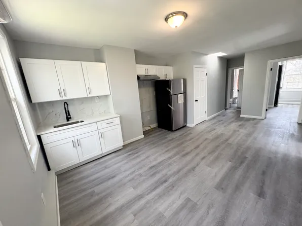 93 Taft Ave #2, Staten Island, NY 10301