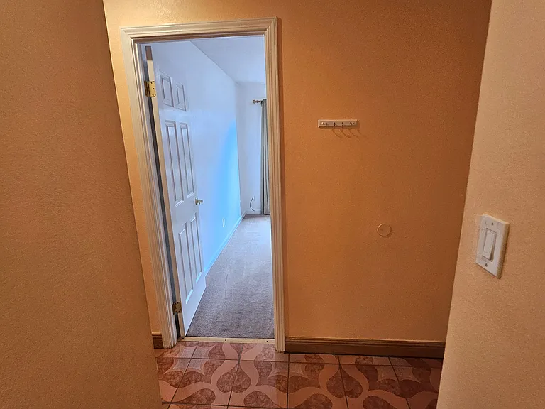 547 San Gabriel Ct — Photo 14