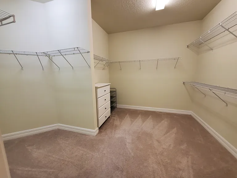 5517 Potenza Dr — Photo 5