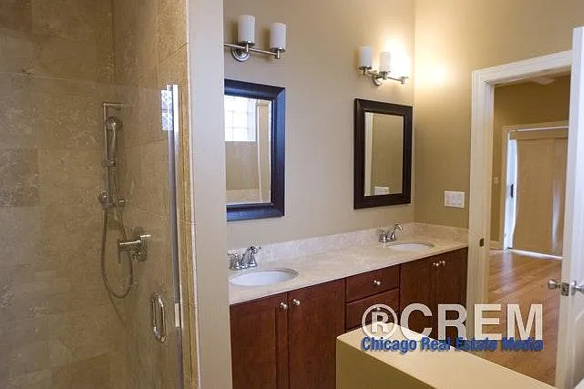 7453 N Western Ave #3S — Photo 13