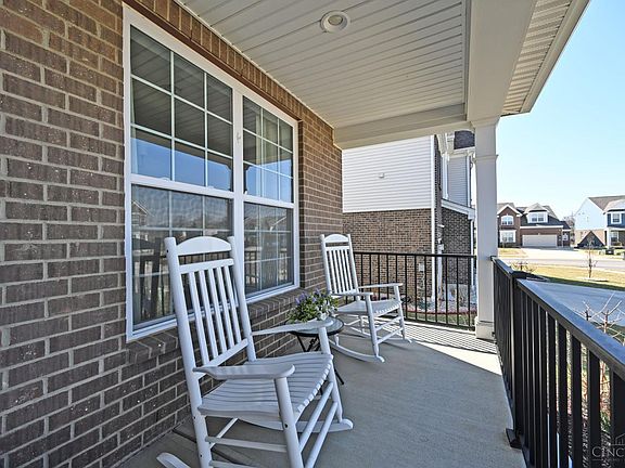 4th image of 9582 Opal Ln