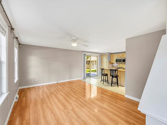 4th image of 71 Seabrook Drive