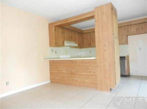 3rd image of 2129 White Pine Cir APT B