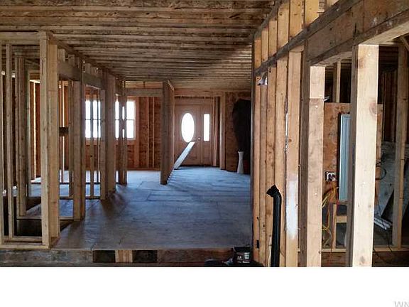 3rd image of 157 Hillcrest Dr