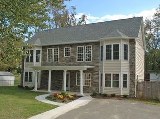 4107 Keswick Rd, Alexandria, VA 22309