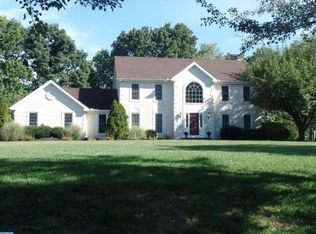 3 Hoopes Dr, Landenberg, PA 19350