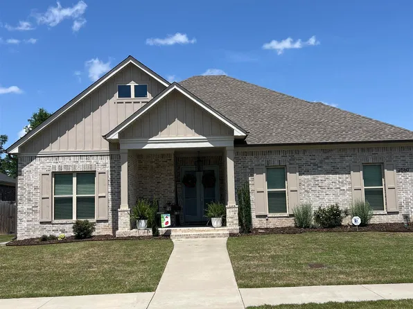 2560 Lilac Dr, Conway, AR 72034