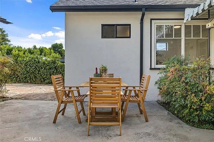 3658 Sierra Vista Ave — Photo 40