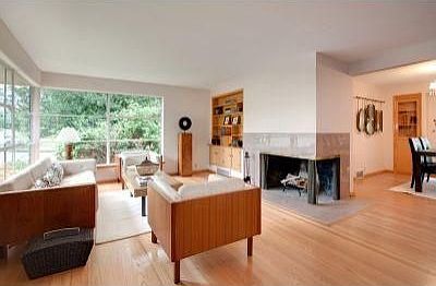 Original Living Room w/ Furniture