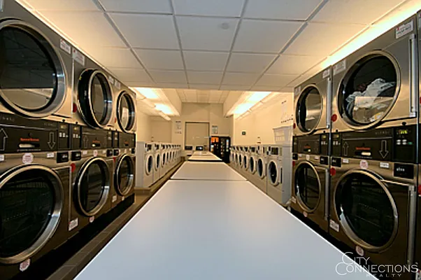 Rented by City Connections Realty | media 21