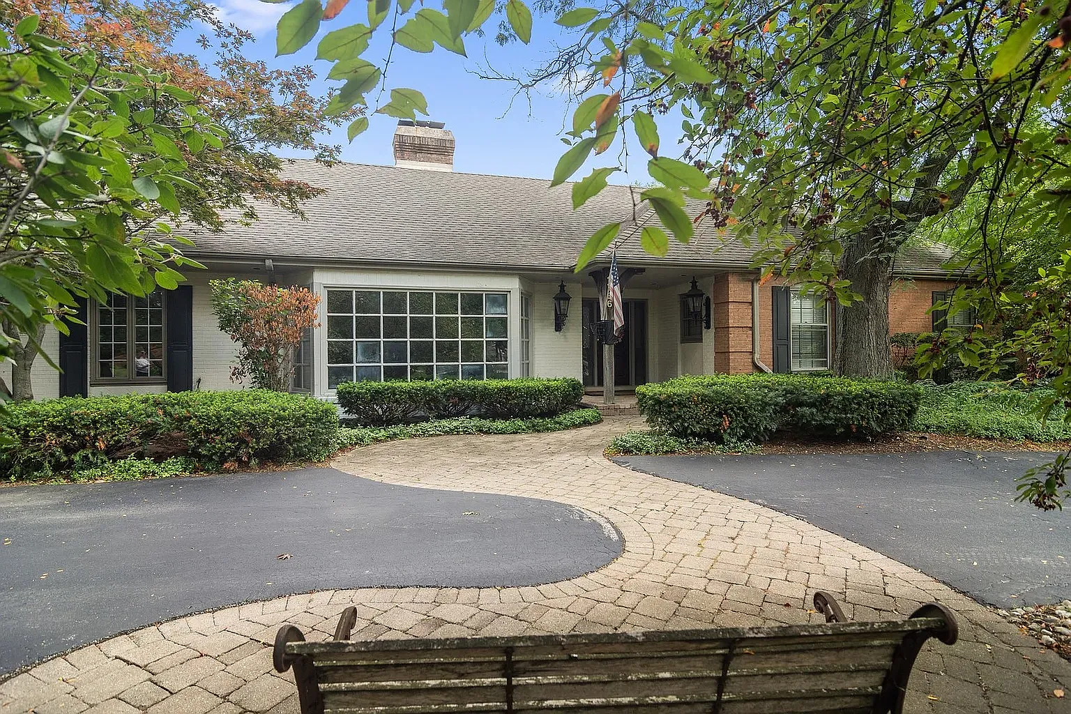 5 bed, 3967 sqft, $6,500 — Photo 1