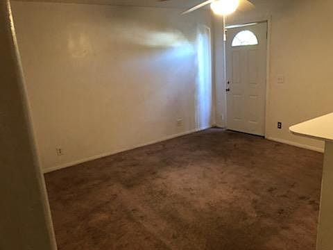 1st image of 2100 N Screenland Dr