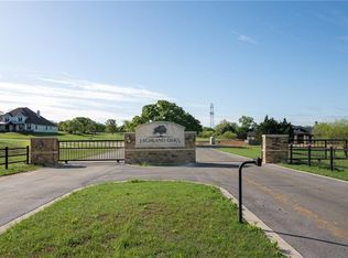 2012 Beauty Berry Ct, Cleburne, TX 76031