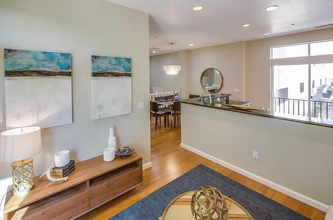 424 Kent Dr — Photo 4