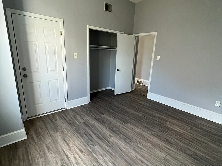 1501 W Girard Ave #D — Photo 11