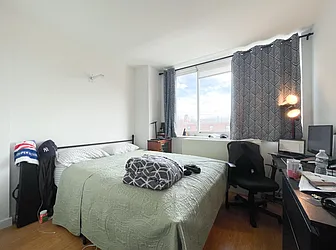 Rented by Kahen Properties