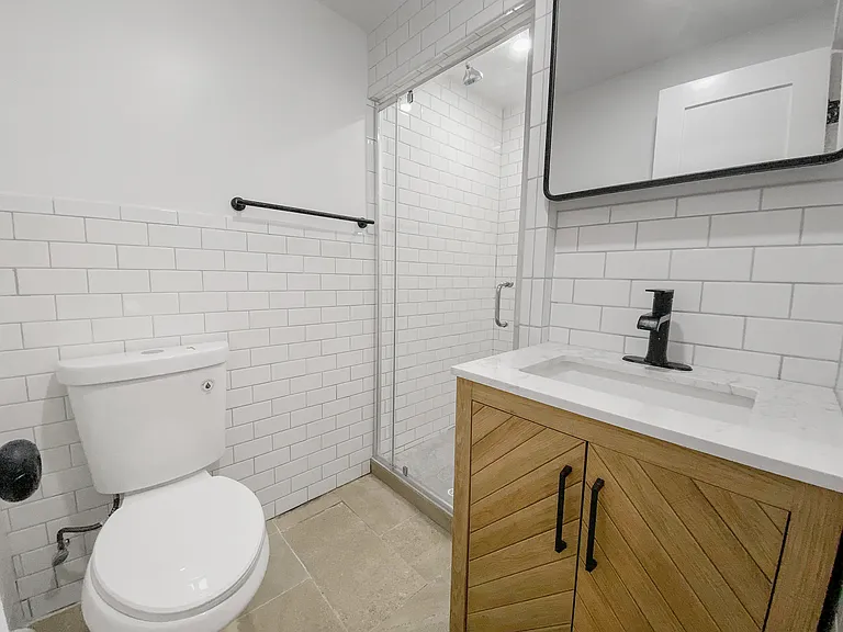 62 Woodbine St #1 — Photo 7