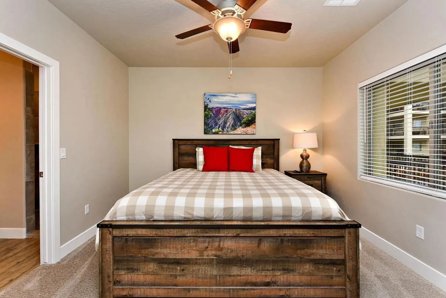 3 bed, 3.0 bath, $3,426 — Photo 2