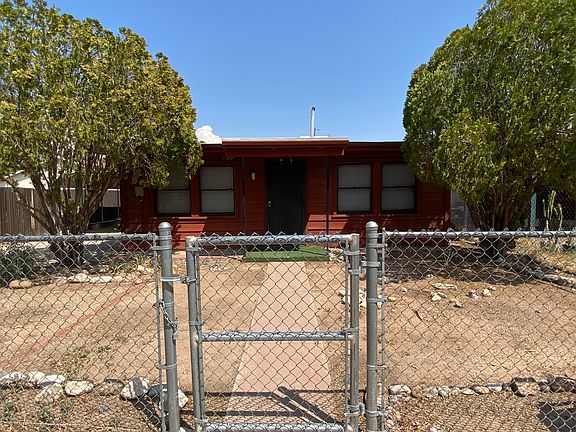 2nd image of 3722 N Estrella Ave