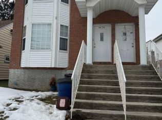 64-58 231st St Floor 1, Oakland Gardens, NY 11364