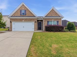 112 Willowbrook Dr, Calhoun, GA 30701