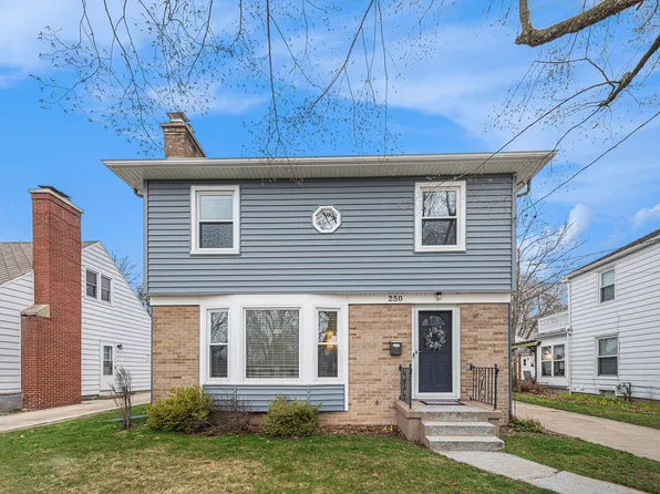 250 Wallinwood Ave NE, Grand Rapids, MI 49503