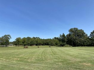 227 Dampeer Rd, Canton, MS 39046