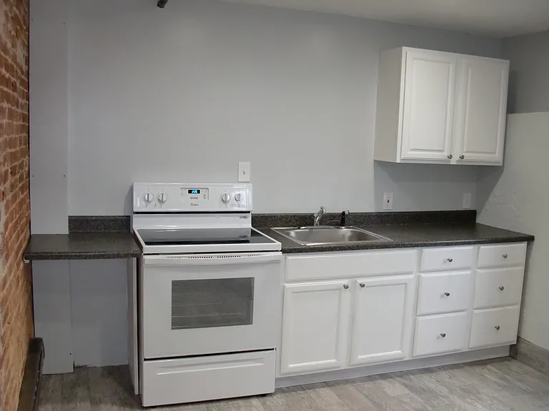 229 Church St #A — Photo 2
