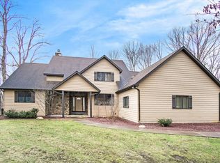 29341 Misty Pines St, Dowagiac, MI 49047