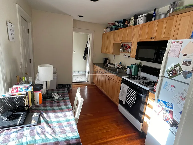 19 Winthrop St #1 — Photo 8