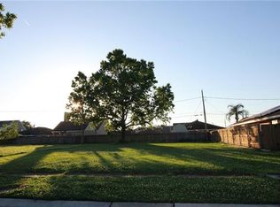 2812 Marquez St, Meraux, LA 70075