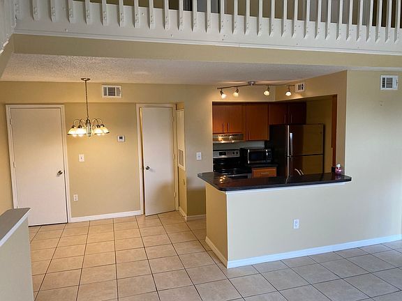 2nd image of 405 Fountainhead Cir Unit 243