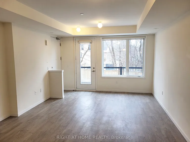 300 Alex Gardner Cir #47 — Photo 3