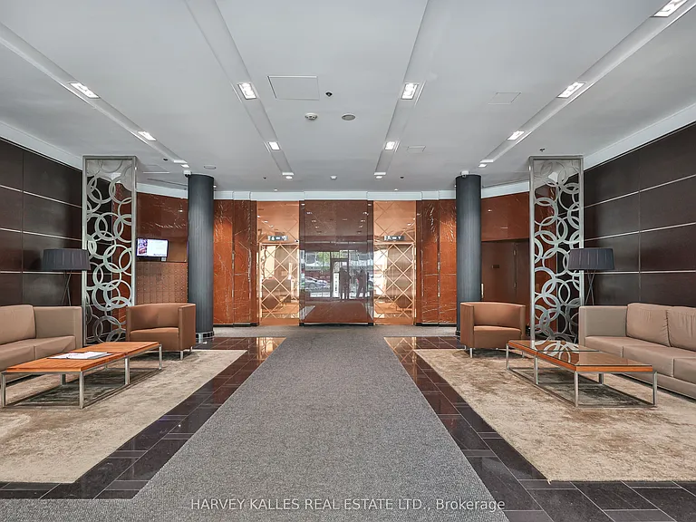 55 Bloor St E #1907 — Photo 3