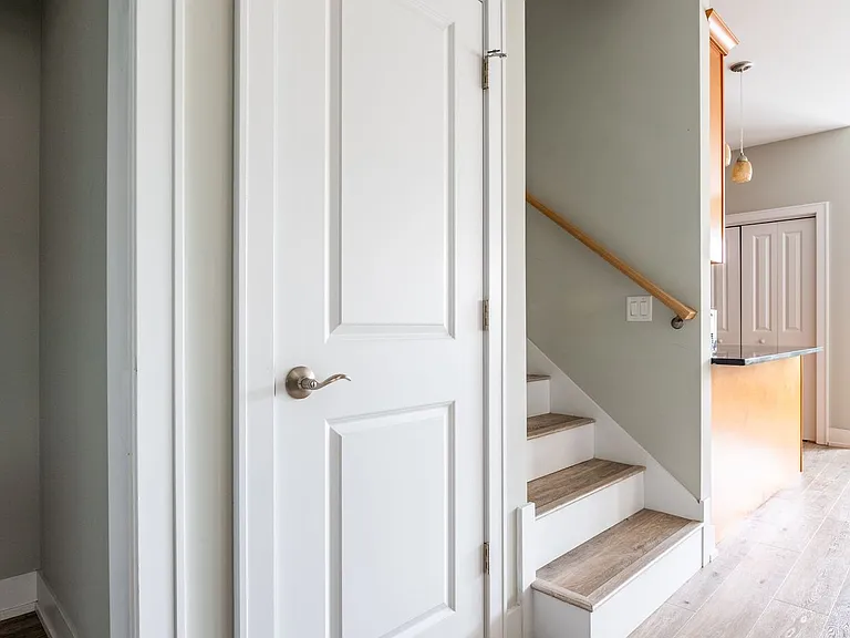 1119 S Loomis St #A — Photo 10