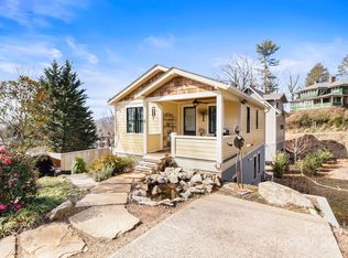 6 Houston St, Asheville, NC 28801