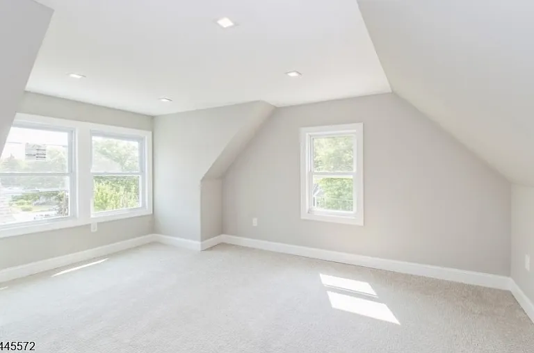 532 Cumberland St — Photo 5