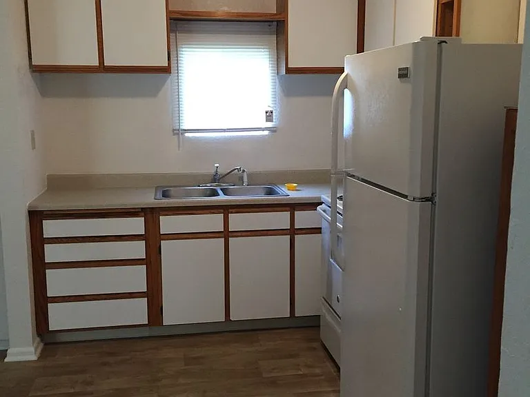 1011 SW Isham St — Photo 10
