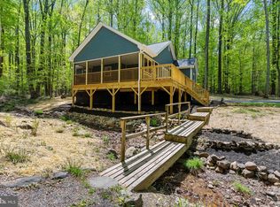 68 Mountain Dew Ln, Harpers Ferry, WV 25425