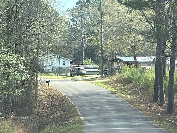 5th image of 847 Pine Ridge Rd