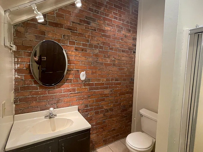 827 W Wayne St #3 — Photo 14