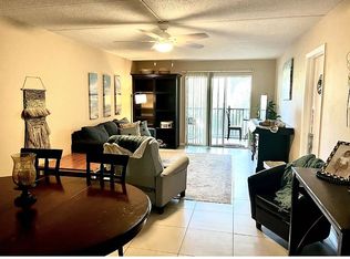 4435 1st St NE UNIT 210, Saint Petersburg, FL 33703