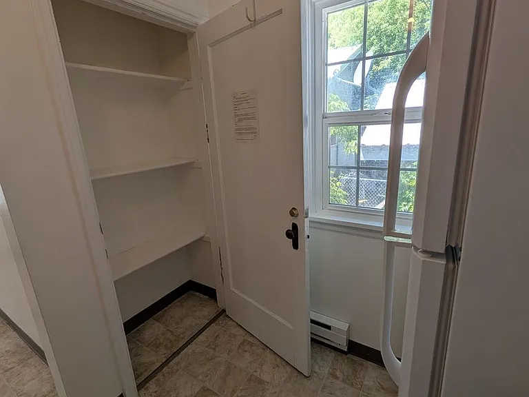 428 S 10th Ave #A — Photo 12