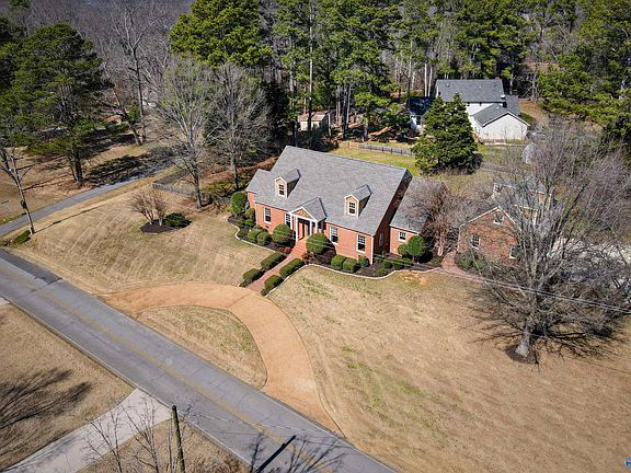 3rd image of 1511 Ausley Bend Rd NW