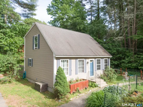 33 Hemlock Drive, Woodstock, CT 06282
