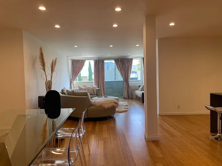 11645 Montana Ave #340 — Photo 9