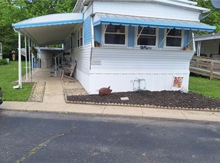 5282 Silverdome Dr, Dayton, OH 45414