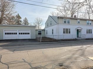 31 Park St, Taunton, MA 02780