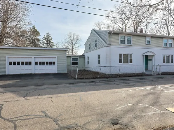 31 Park St, Taunton, MA 02780